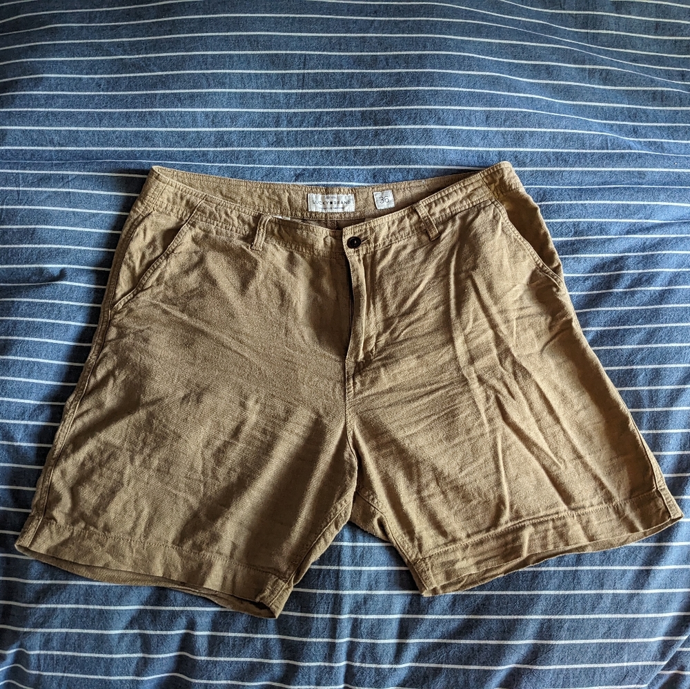 Lucky Brand size Large 36 khaki beige linen shorts